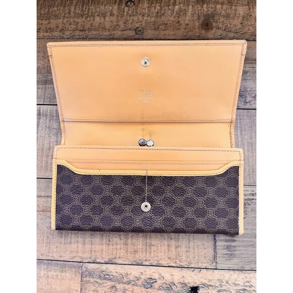 Céline Macadam Long wallet Classic Brown w/Tan leather trim - Picture 5 of 13